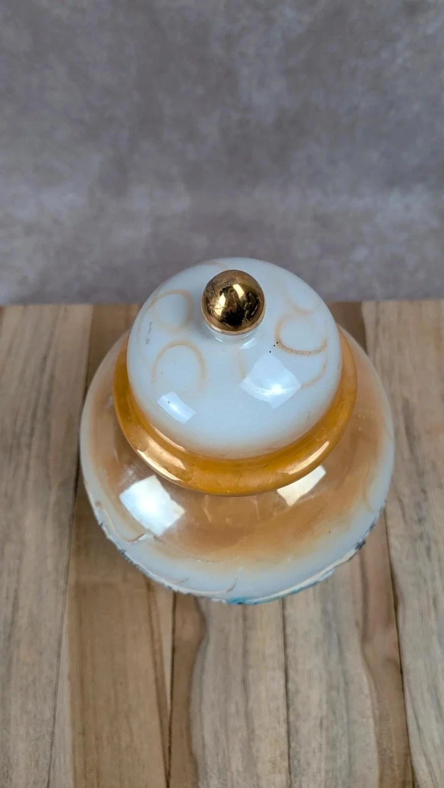 Olla cubierta vintage japonesa con relieve de dragón – photo 6